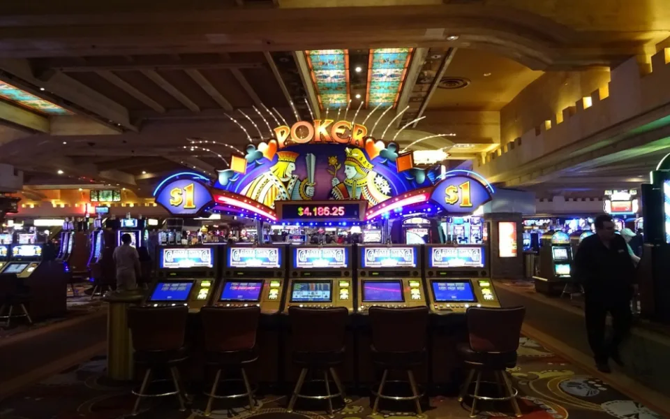 casino-1051381_1280