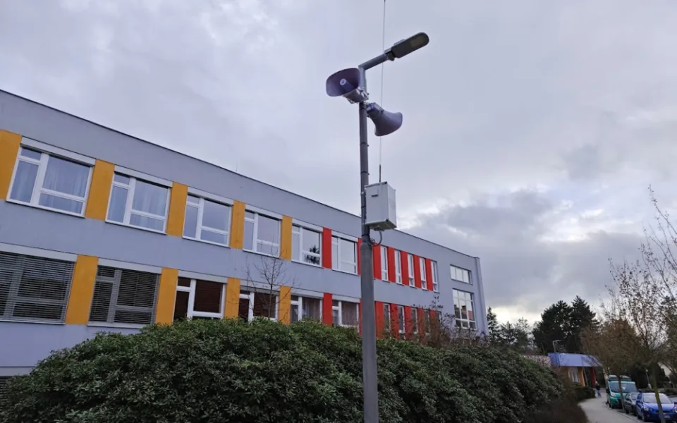 Chodská metropole zmodernizovala místní rozhlas, stanovišť varovného systému je trojnásob