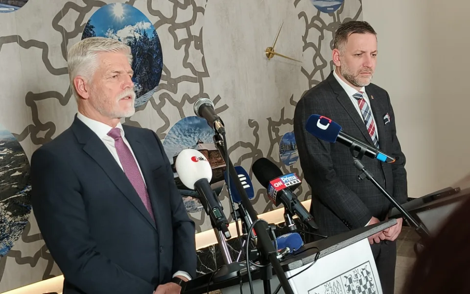 Je nutné vymáhat pravidla od agentur, které dodávají pracovníky z ciziny, sdělil prezident při návštěvě v Plzeňském kraji