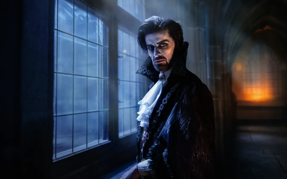 Titulní roli uhrančivého transylvánského knížete Draculy ztvární Jozef Hruškoci