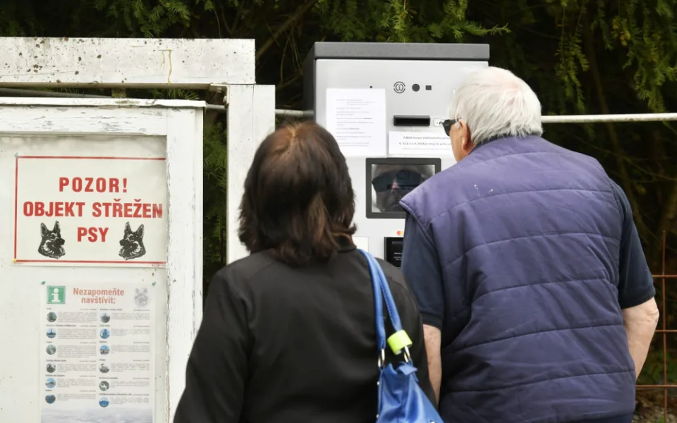 Na zámku Kozel už zpoplatnili za 60 Kč vstup do parku