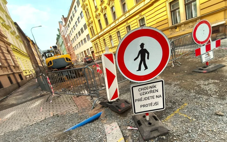 Sezona oprav a rekonstrukcí ulic startuje v Plzni. Práce budou mít velký vliv na dopravu v celém městě