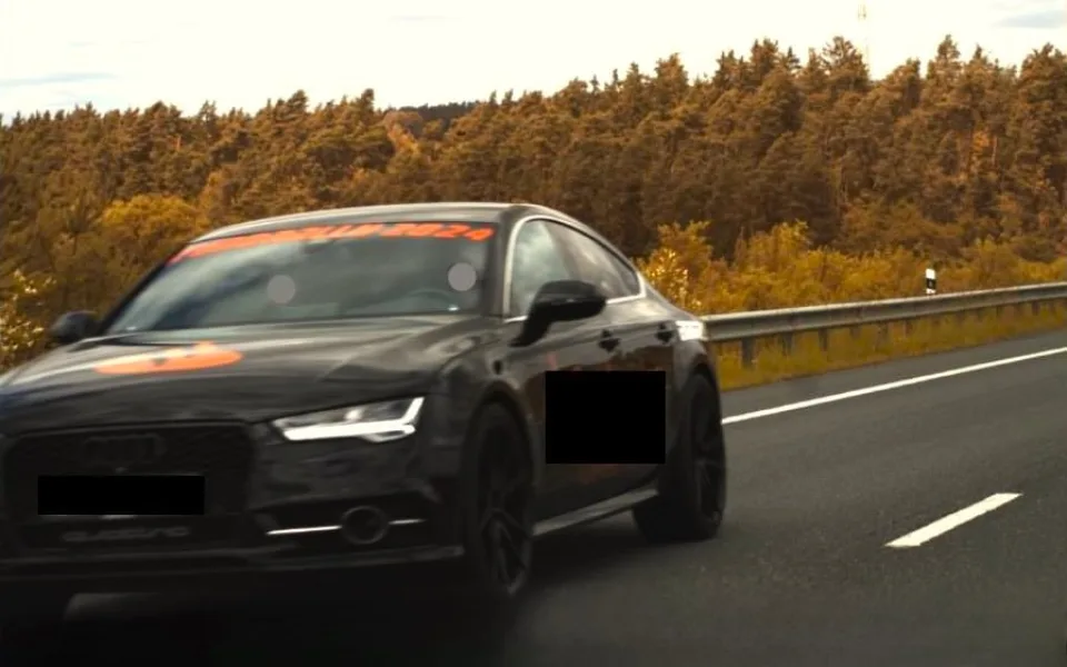 Nejvyšší rychlostí prosvištěl kolem policejního radaru řidič s tímto vozem. Na povolené devadesátce mu naměřili rychlost 187 km/h