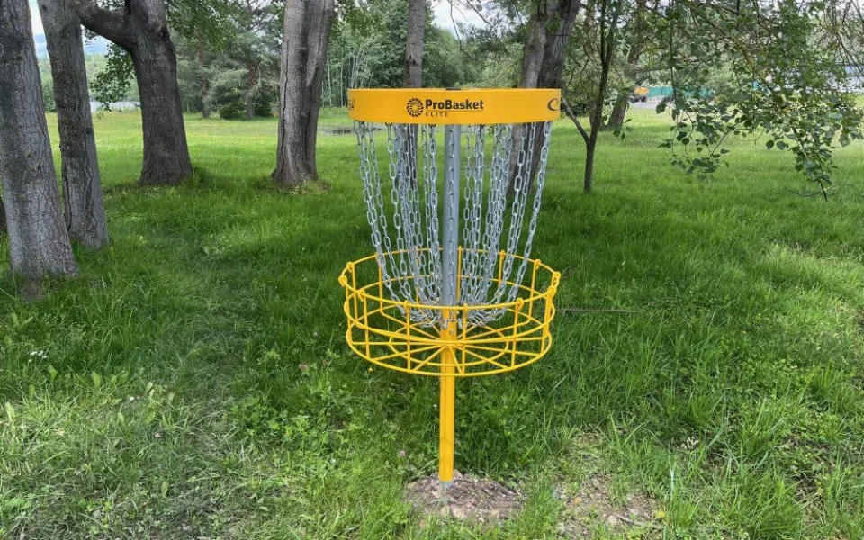 Obvod splnil lidem přání a vybudoval nové discgolfové hřiště, kombinuje v sobě golf a frisbee