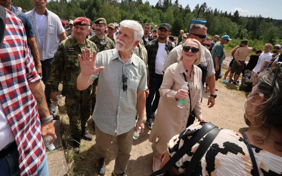 Den pozemního vojska Bahna nečekaně navštívil prezident, zajímala ho technika