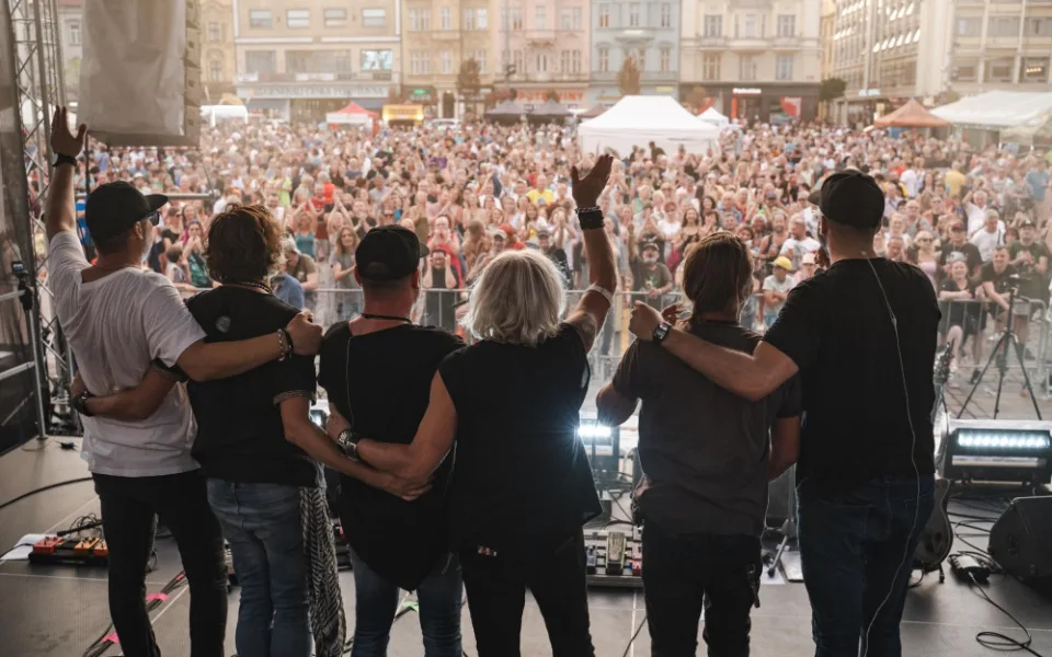 Populární multižánrový Festival na ulici nabídne týden plný hudby, kultury i zábavy