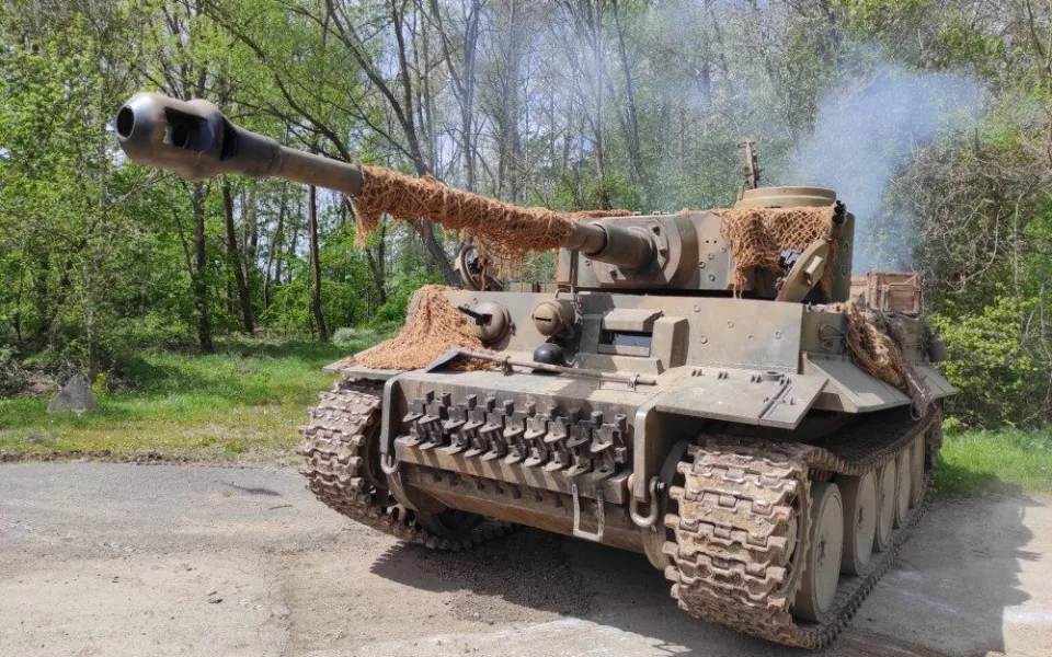 Parta nadšenců postavila funkční maketu tanku Tiger I., vystavují ho v Muzeu na demarkační linii