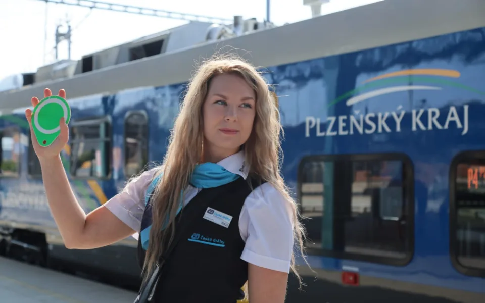 Lišky vyrazily do akce. České dráhy nasadily regionální vlaky RegioFox do provozu v Plzeňském kraji