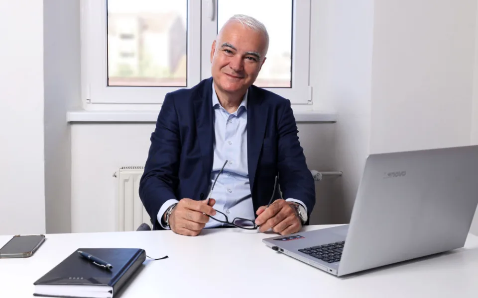 Kamal Farhan: Za politiky mluví činy! Co prozradil v rozhovoru kandidát na hejtmana za hnutí ANO