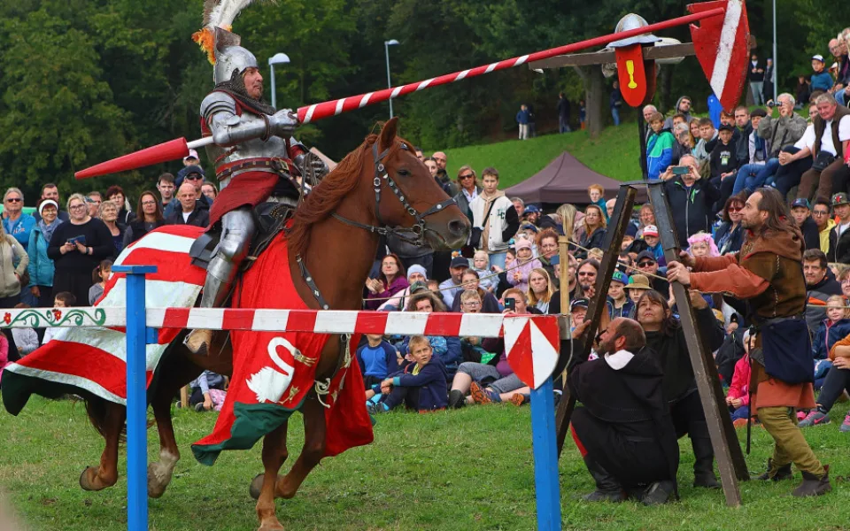 Rytířský turnaj na Doubravce přilákal více než 1 500 návštěvníků