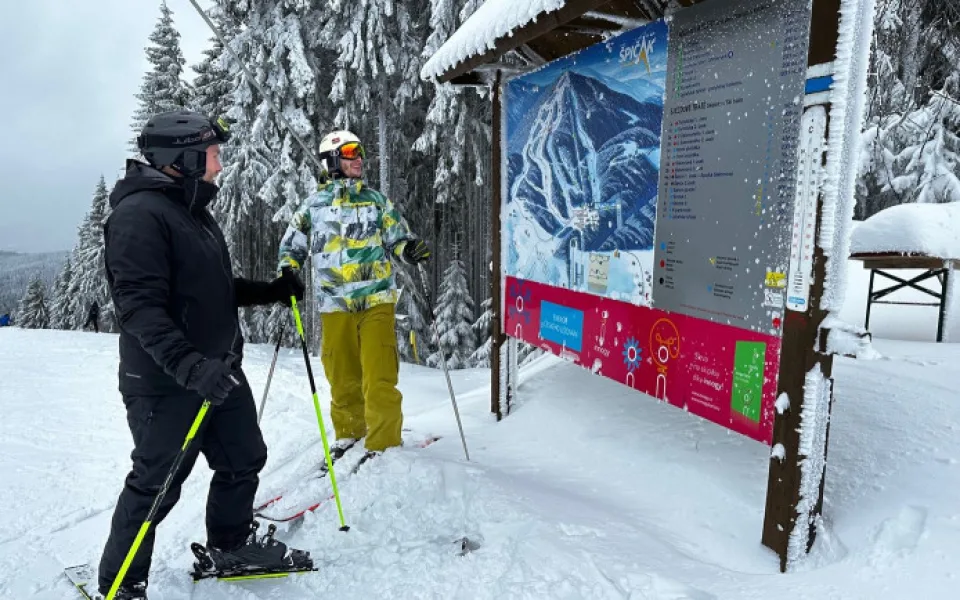 Největší šumavský lyžařský areál v Plzeňském kraji nezdražil už druhý rok ceny denních skipasů