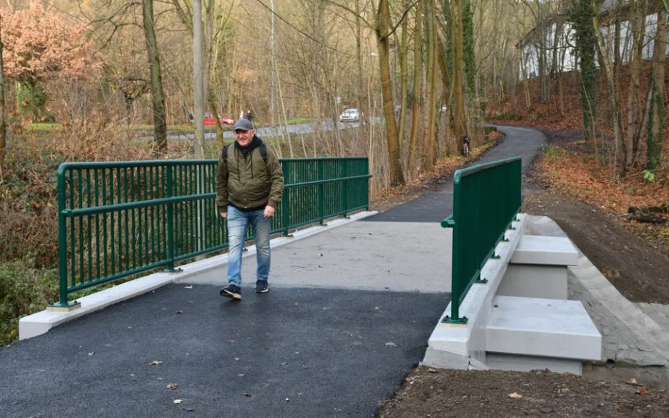 Město za 1,9 milionu korun opravilo hojně využívanou lávku pod Bílou Horou