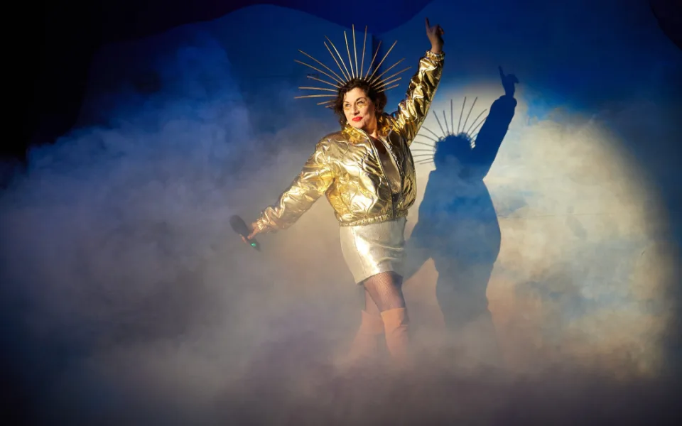 Alfa uvádí novou hru Betlémská hvězda superstar, láká na hudební show i kometu v hlavní roli