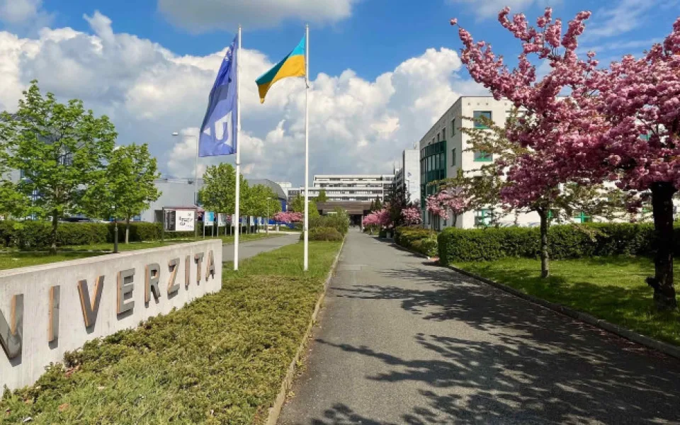V jediném dni se změnil celý můj život, říká Marta. Před válkou utekla do Plzně, teď studuje na univerzitě