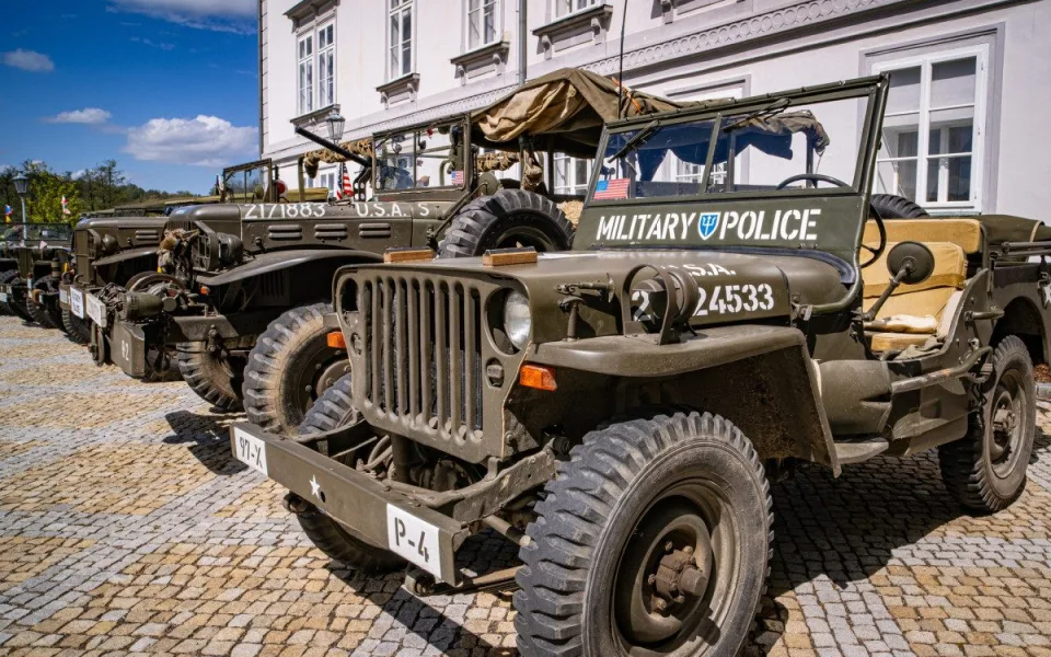 Tachov ožije oslavami osvobození, chybět nebudou historické vozy nebo swing