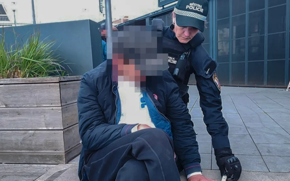 Jsem po operaci srdce, bědoval muž a nadýchal přes čtyři promile