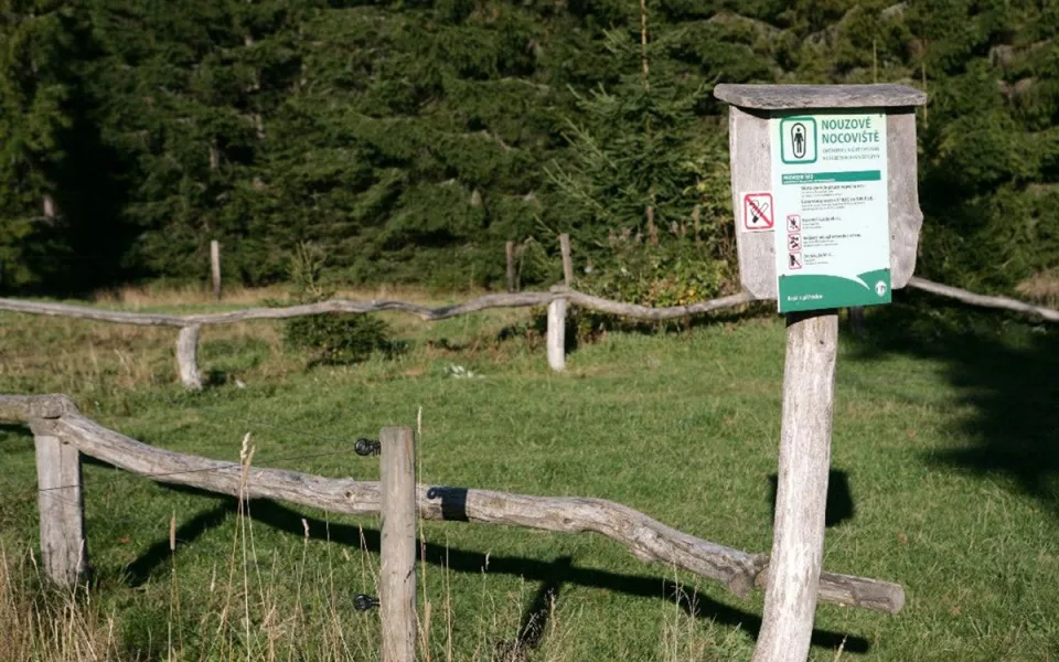 Nouzová nocoviště najdete také v Národním pakru Šumava