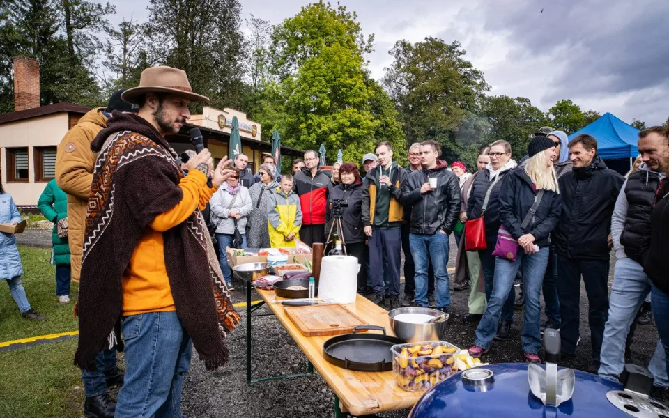Sousedský food festival v Tachově láká na autentickou atmosféru i moravská vína