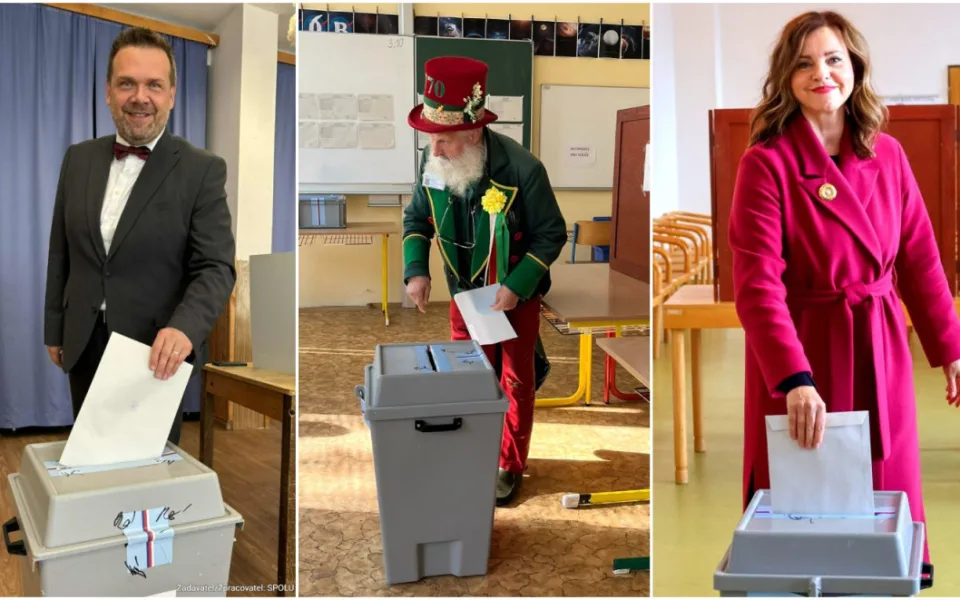 První volební den je u konce. V Plzeňském kraji odvolili lídři i vodník