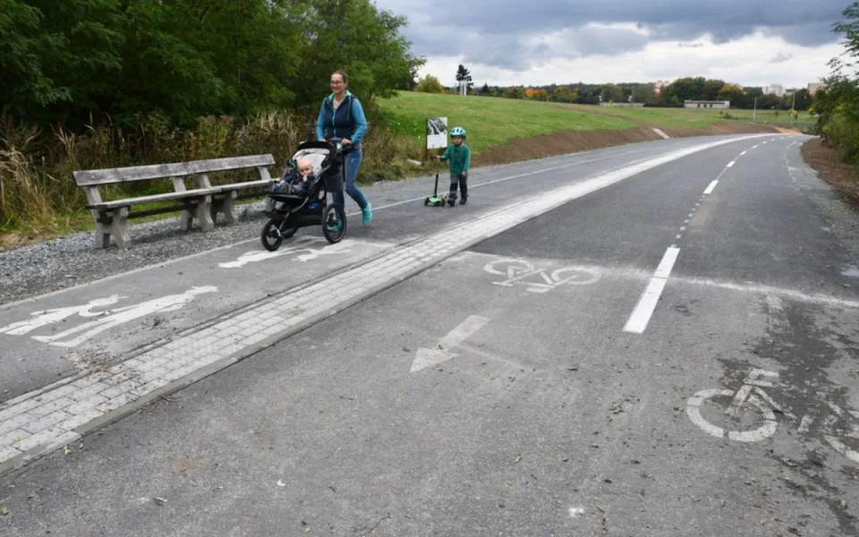 Je hotovo. Plzeň dokončila poslední úsek železniční cyklostezky