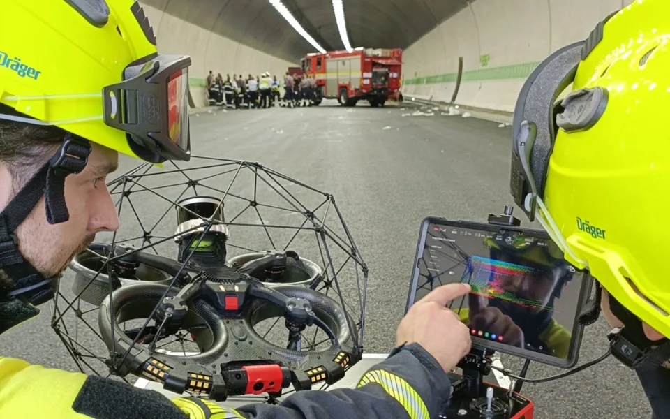 Plzeňští dronaři mají za sebou přes 130 ostrých zásahů, pomáhají u nehod i s pátráním