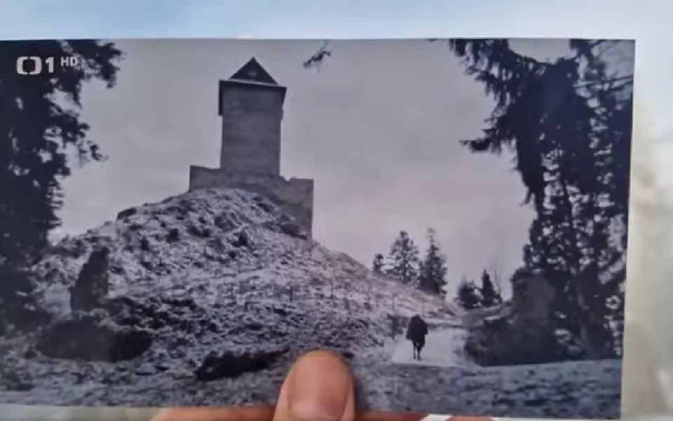 Srovnávací video nadšenců ze Šumavy ukazuje místa, kde se natáčel oblíbený Anděl Páně