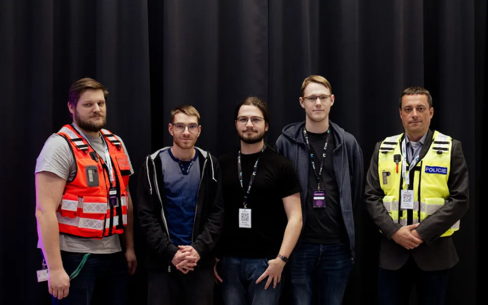 Aplikace plzeňských studentů sdílí informace i bez internetu. Pomůže při blackoutu