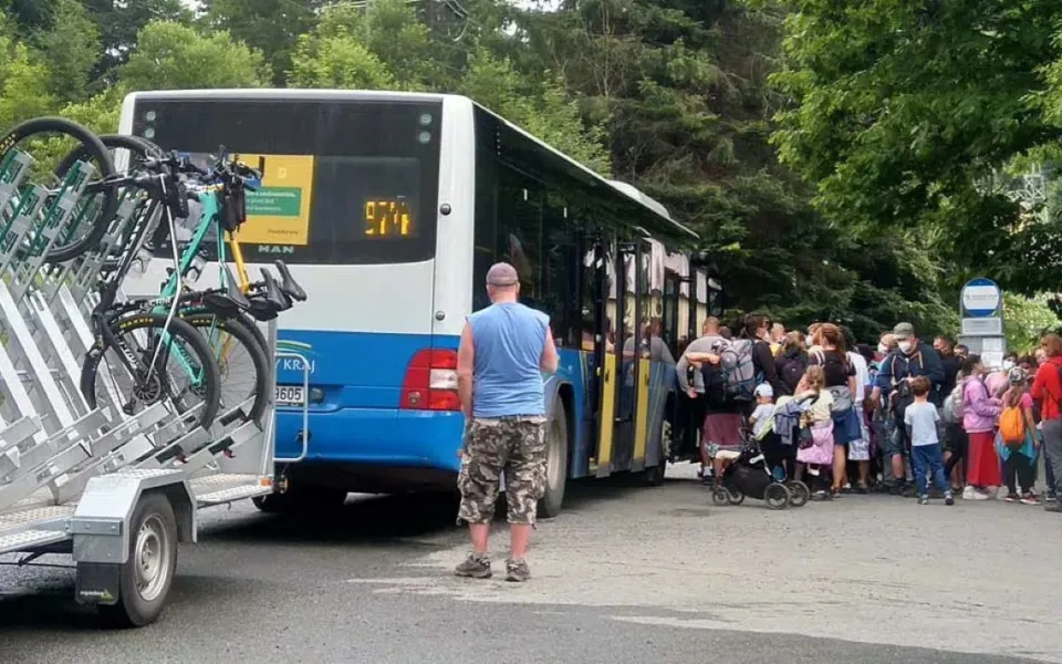 Zelené autobusy na Šumavě - ilustrační foto