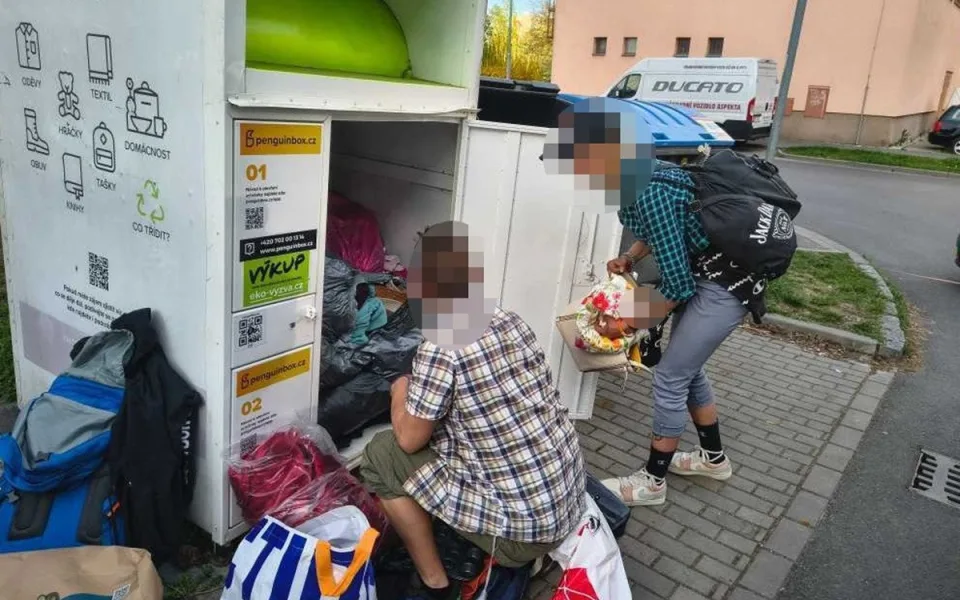 Tyto zloděje načapali strážníci přímo při činu