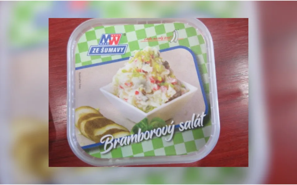 Bramborový salát obsahoval rizikovou bakterii, oblíbený řetězec ho stahuje z prodeje