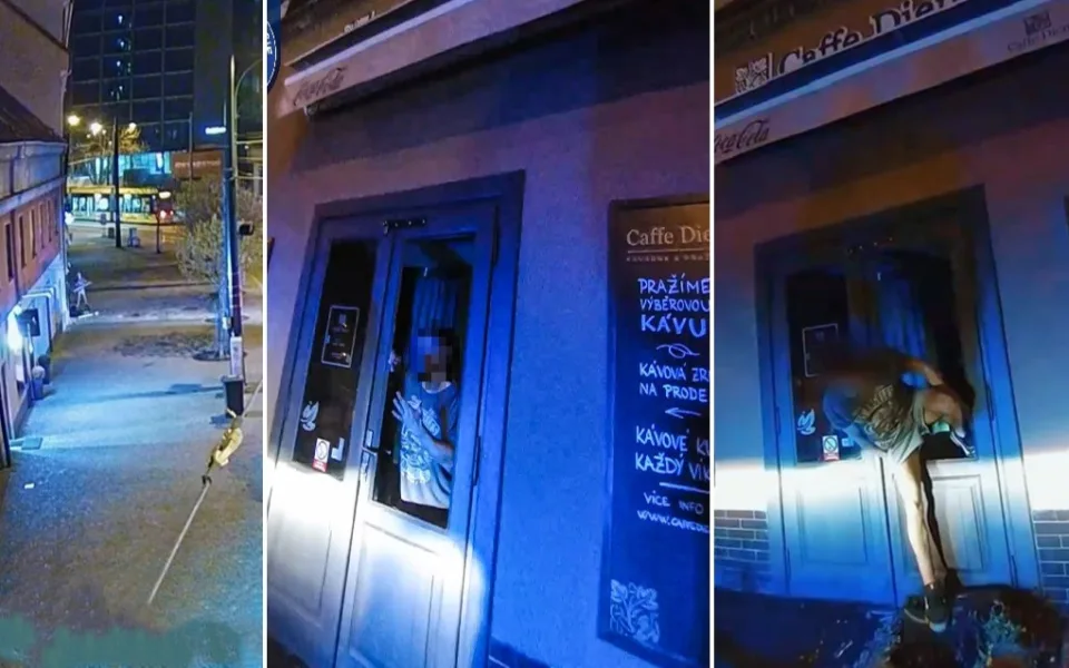 Hladový muž vnikl do kavárny rozbitými dveřmi. Drze pak tvrdil, že je spolumajitel