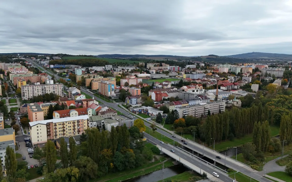 Obvod se chce připravit na změnu klimatu, chce budovat zelené střechy a mokřady