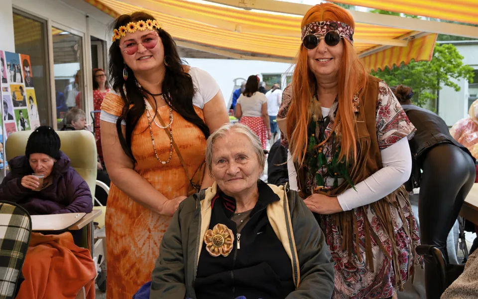 Hippies, hitovky 60. let a dobrá nálada. Taková byla Zahradní slavnost v Petrklíči
