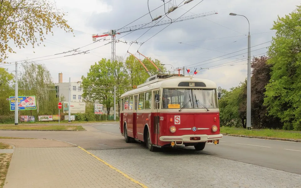 Do ulic vyrazí unikátní historické vozy, trolejbusové oslavy nabídnou víc perliček