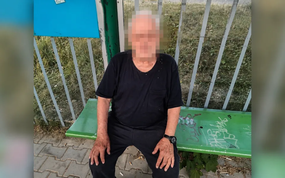 Ve čtyřicetistupňovém vedru hledali strážníci pohřešovaného seniora