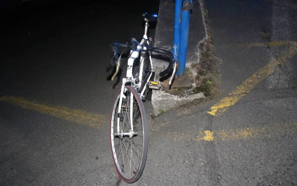 Cyklista spadl z tohoto kola