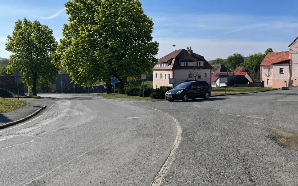 Odstartovala rozsáhlá oprava silnice mezi Hradcem a Stodem na Plzeňsku