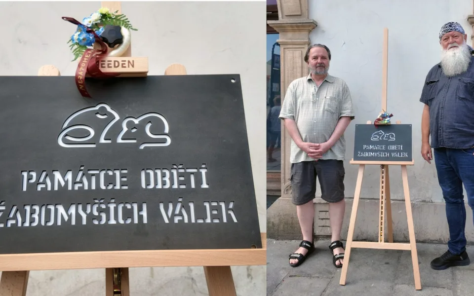 Jan Košťál odhalil desku s Lumírem Aschenbrennerem