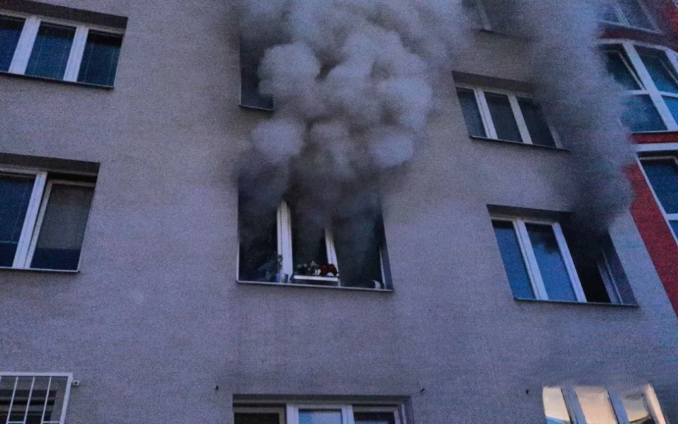 Požár zcela zničil celý byt